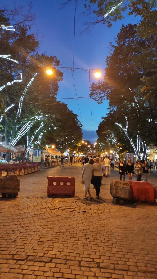 Квартира На Дерибасовcкой Odessa Ngoại thất bức ảnh